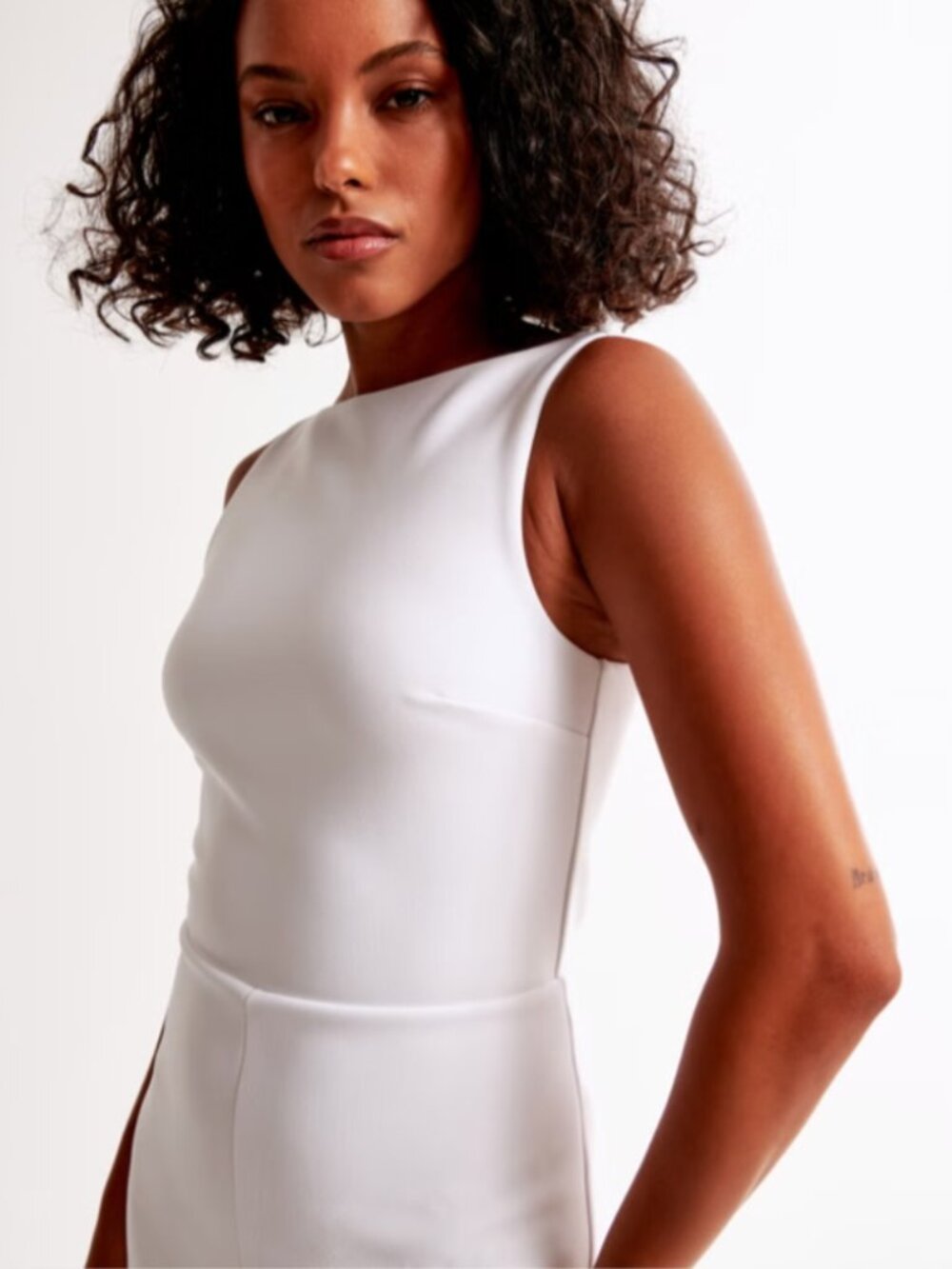 White Jumper - Picture 5 of 6